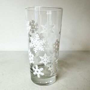 1 Replacement Vintage Christmas Clear W/white Snowflakes Tumbler‎  1990’s 6.25”